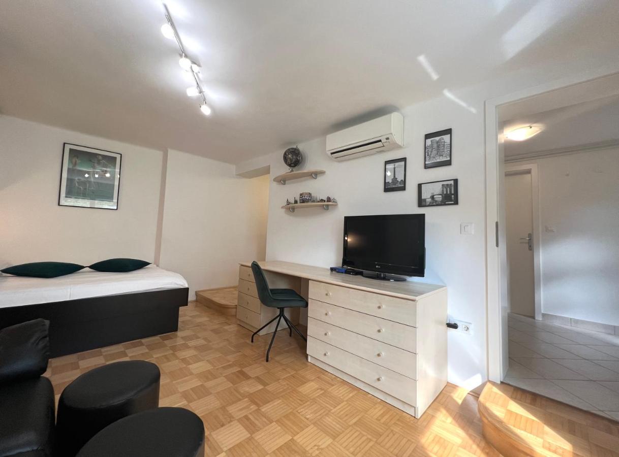 Luxury Studio Apartments Любляна Экстерьер фото